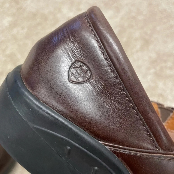 ARIAT BROWN LEATHER Slip on shoes size 9.5B - Picture 5 of 14